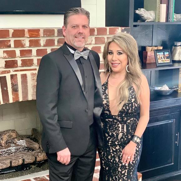 Meet your Posher, Jessica - Picture 1 of 1